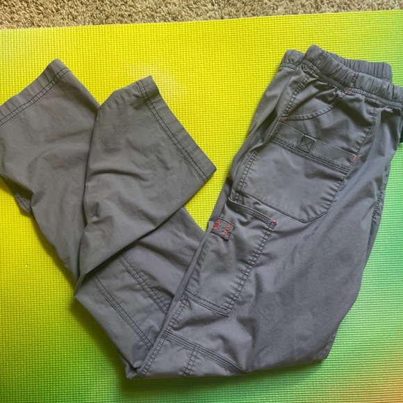 Wonderflex Scrub Set - Picture 4 of 4